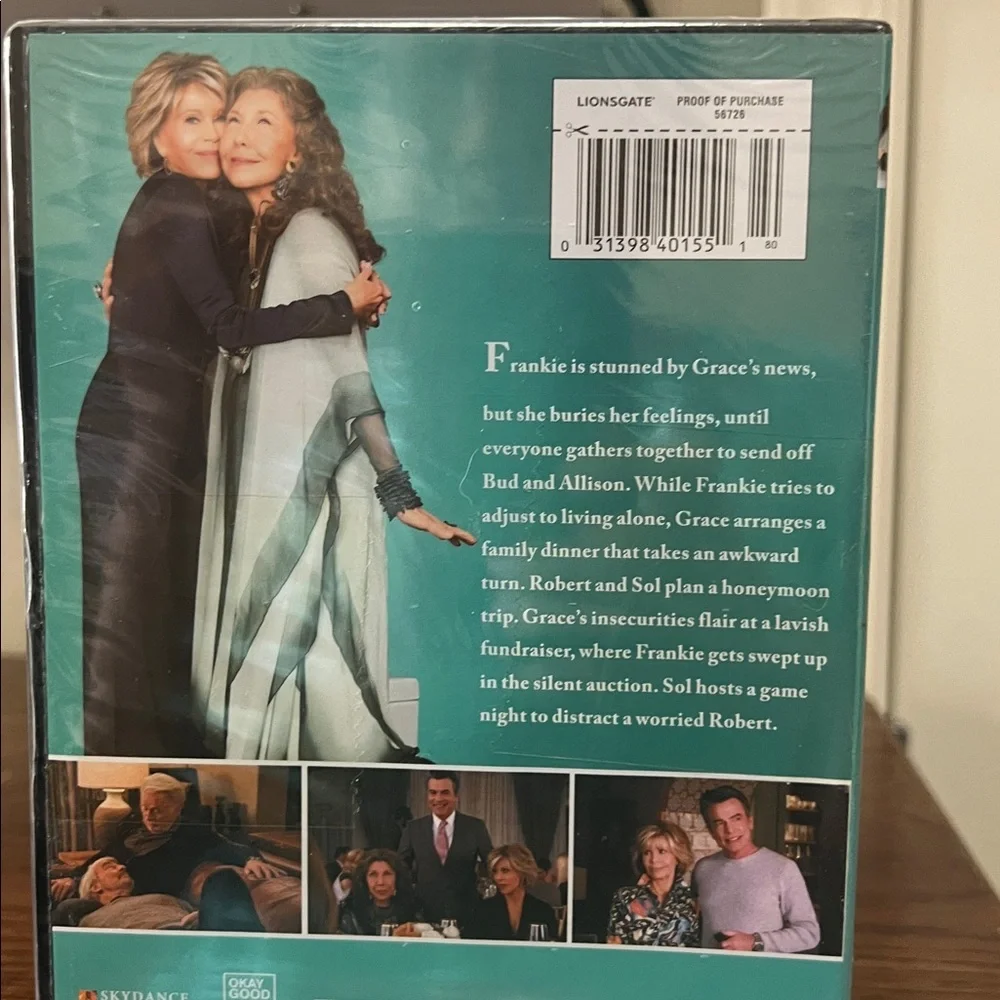 Grace and Frankie Season One- Six ( 1-6) DVD Box Set - Picture 4 of 4